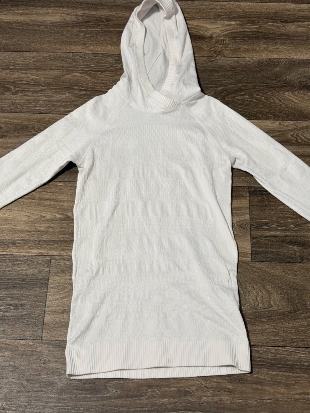Lululemon Heathered White Rest Less Hooded Long Sleeve Pullover Top Size 2 - Picture 2 of 9